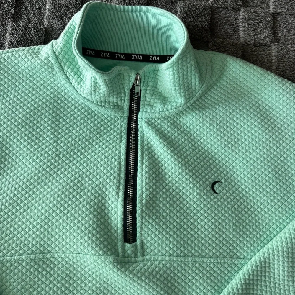 ZYIA Spearmint Honesty Quarter Zip, S - Picture 3 of 6